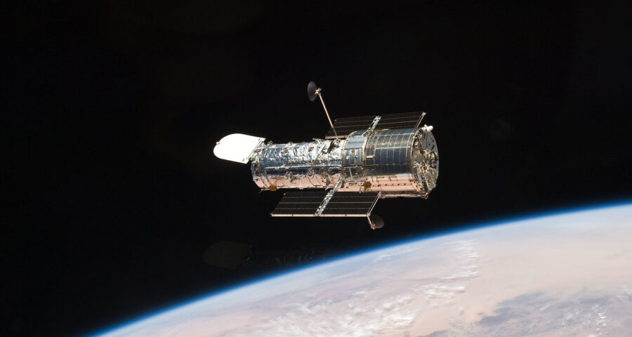 NASA повернула космічний телескоп Hubble до наукової роботи