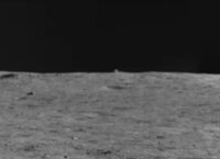 Китайський ровер Yutu 2 сфотографував незвичну кубоподібну структуру на протилежній стороні Місяця та збирається її вивчити