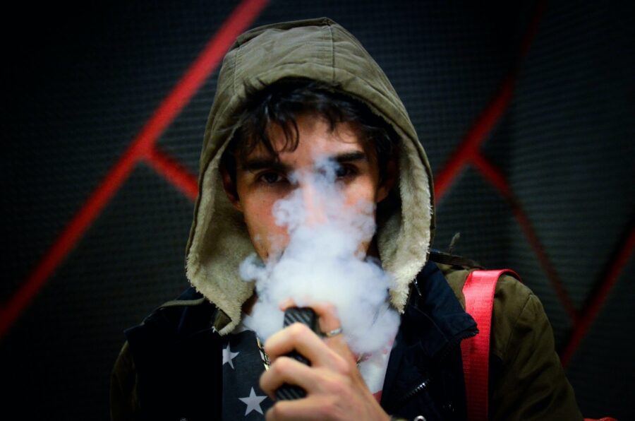 From July 11, Ukraine will ban the use of electronic cigarettes in public places