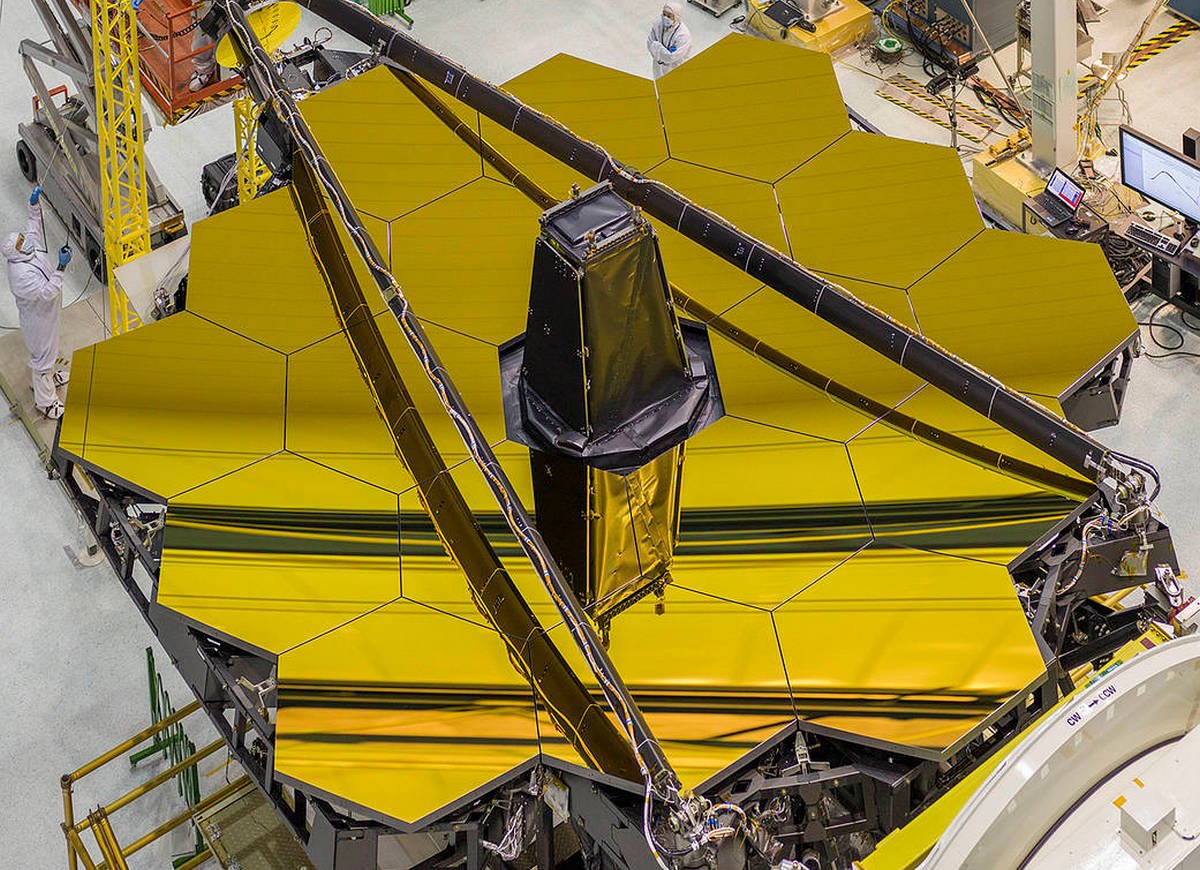 Космічний телескоп James Webb розпочав процес підготовки до налаштування дзеркал