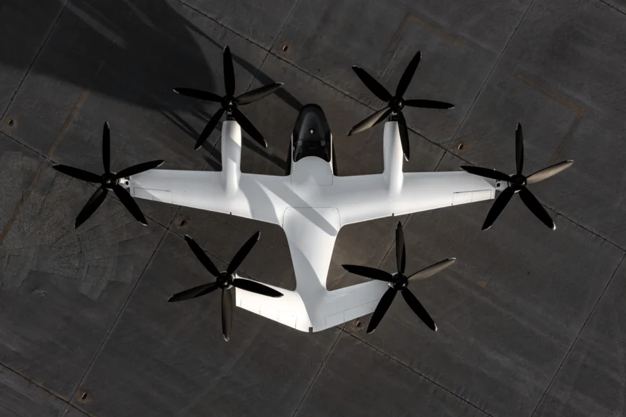 Компанія Joby Aviation представила другий передсерійний прототип свого eVTOL-аеротаксі [спойлер: перший прототип вже успішно літає!]