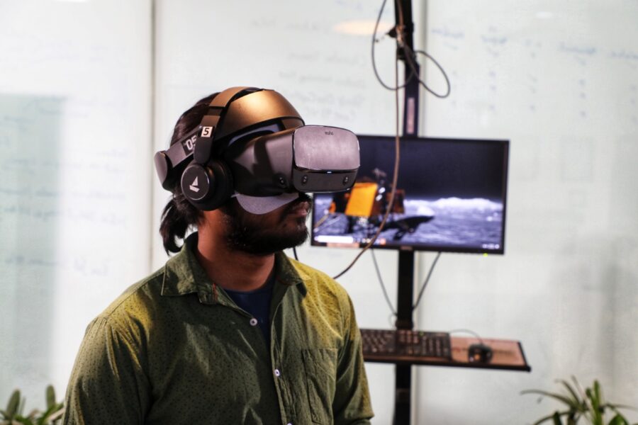 VR-гарнітури, можливо, дозволять використовувати менше анестезії під час операцій