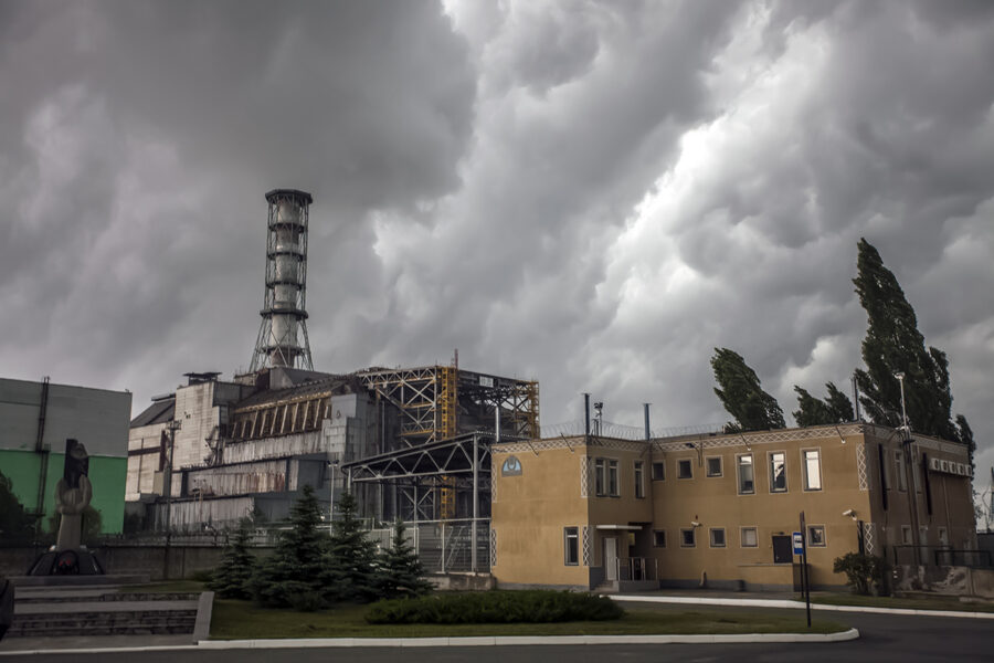 Російські окупаційні сили намагаються захопити Чорнобильську АЕС. Це оголошення війни всій Європі