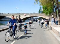 У деяких районах Парижу планують запровадити заборону на автомобілі з 2024 року