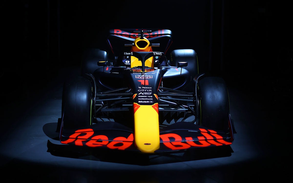 Red Bull Racing першою з команд Formula 1 презентувала болід 2022 року та нового титульного спонсора команди – Oracle