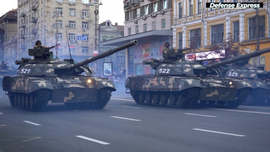 Українські танки та БМП отримують цифровий зв’язок для протидії РЕБ супротивника