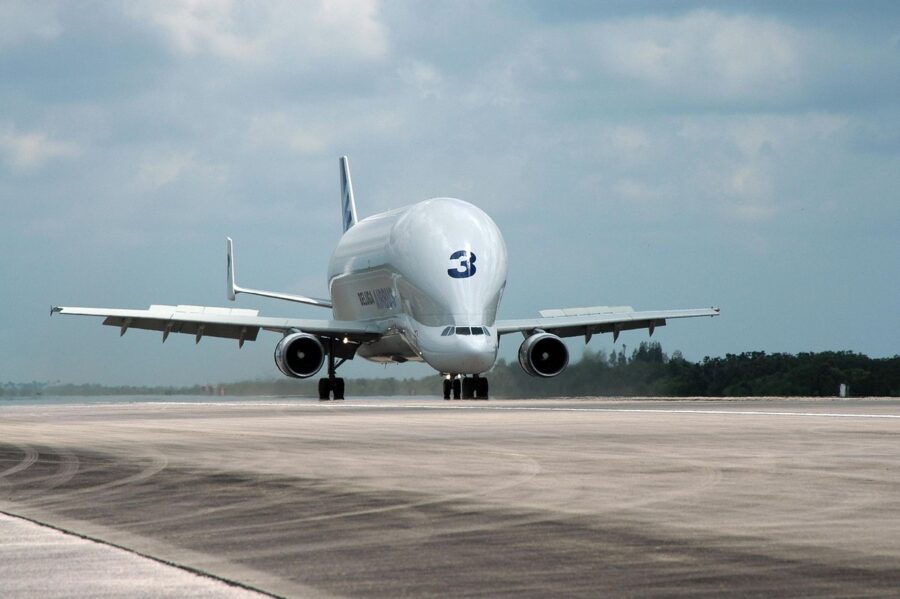Нестача вантажних літаків Ан-124 може призвести до затримки деяких космічних проєктів