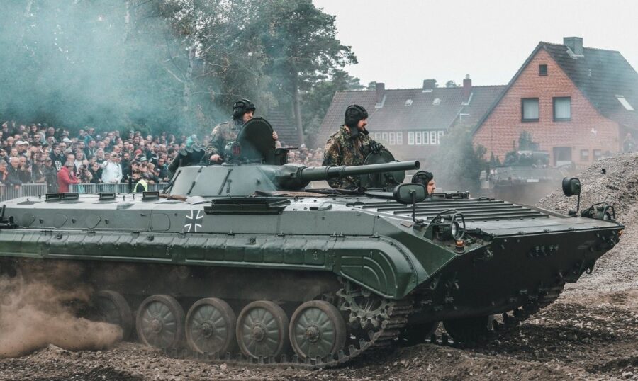 Не пройшло і трьох років! Німеччина нарешті дала дозвіл на поставку в Україну БМП-1