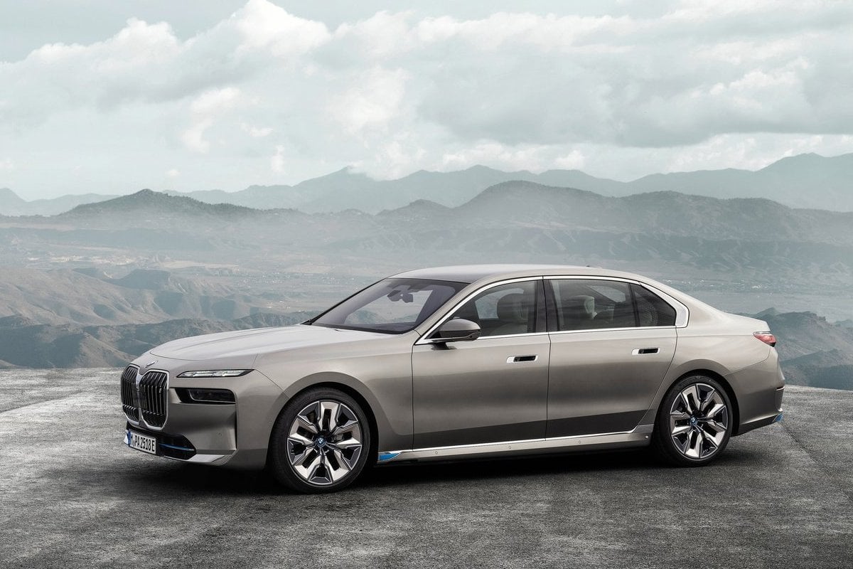 BMW i7 electric car: main details and main competitors