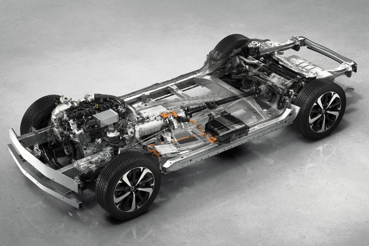 Преміальний кросовер Mazda CX-60 отримав 6-циліндровий дизель