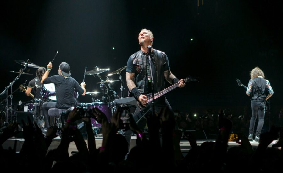 Благодійний фонд Metallica пожертвував $500 тис. на підтримку України