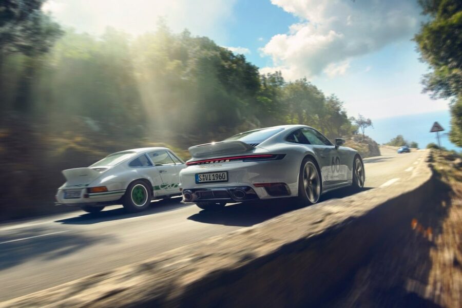 Та це ж просто свято на п’ятницю! Спорт-кари Porsche 911 Sport Classic і Toyota Supra на «механіці»