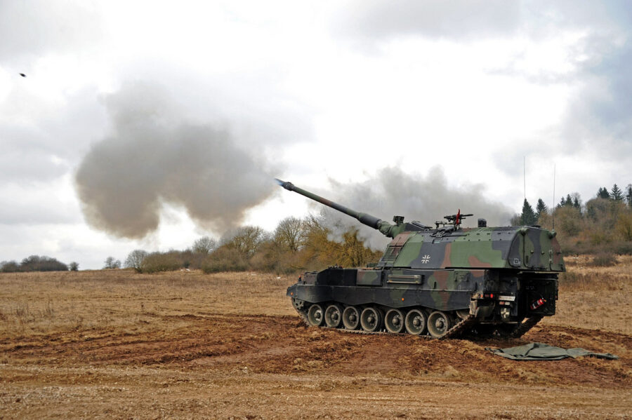 Germany proposes to supply Ukraine with modern PzH 2000 howitzers… in 2024-2027