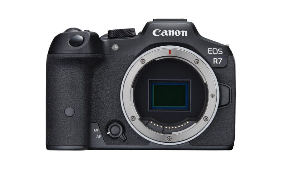 Canon анонсувала нові бездзеркальні камери EOS R7 та EOS R10
