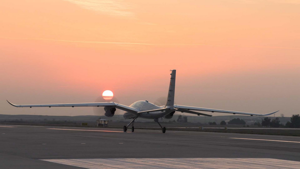 Heavy UAV Bayraktar Akıncı flew 2000 km across 3 borders