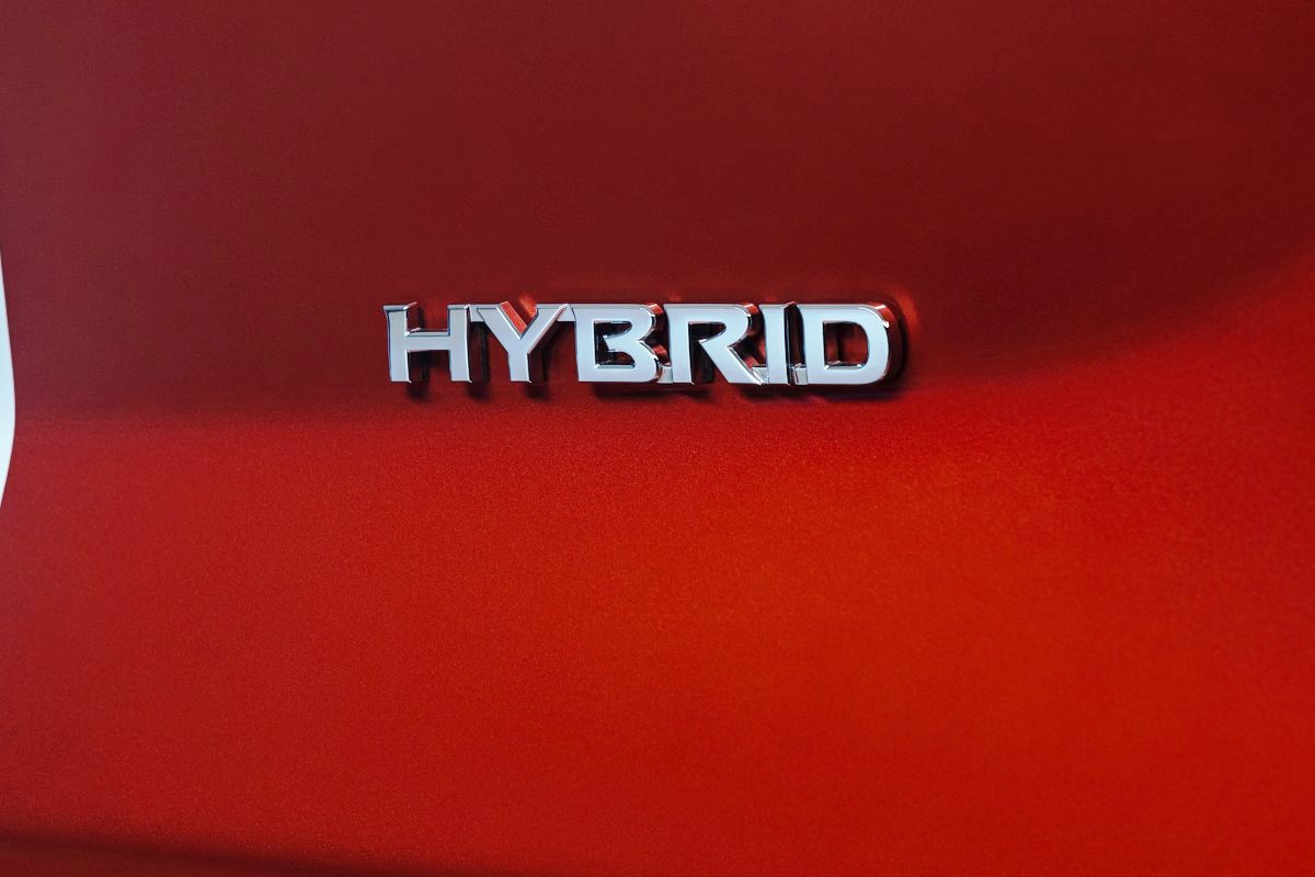 Nissan Juke Hybrid SUV - a rally car hybrid