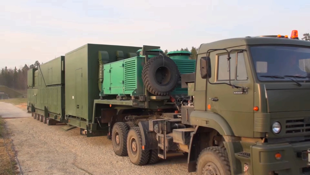 The Russians are threatening Ukrainians with laser weapons, which they do not have