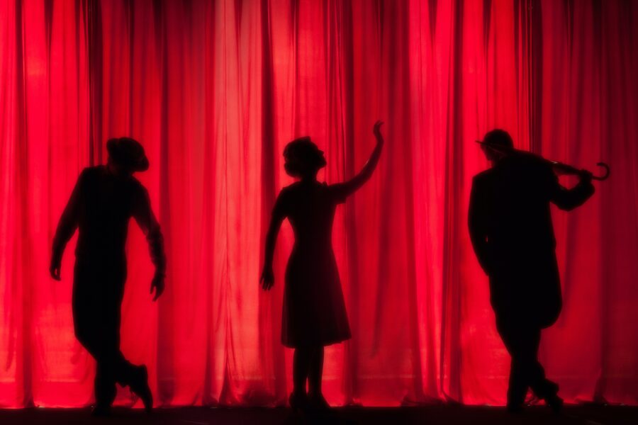 Інфрачервоні камери допоможуть спіймати бажаючих записати оголені сцени у Бродвейському театрі