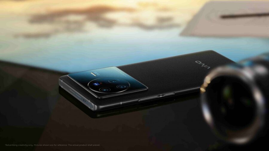 Новий флагманський смартфон vivo X80 Pro отримав незвично великий ультразвуковий сканер відбитків пальців від Qualcomm