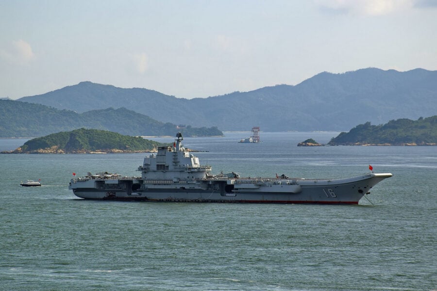 Type 003: the first Chinese aircraft carrier to be compared to the American ones