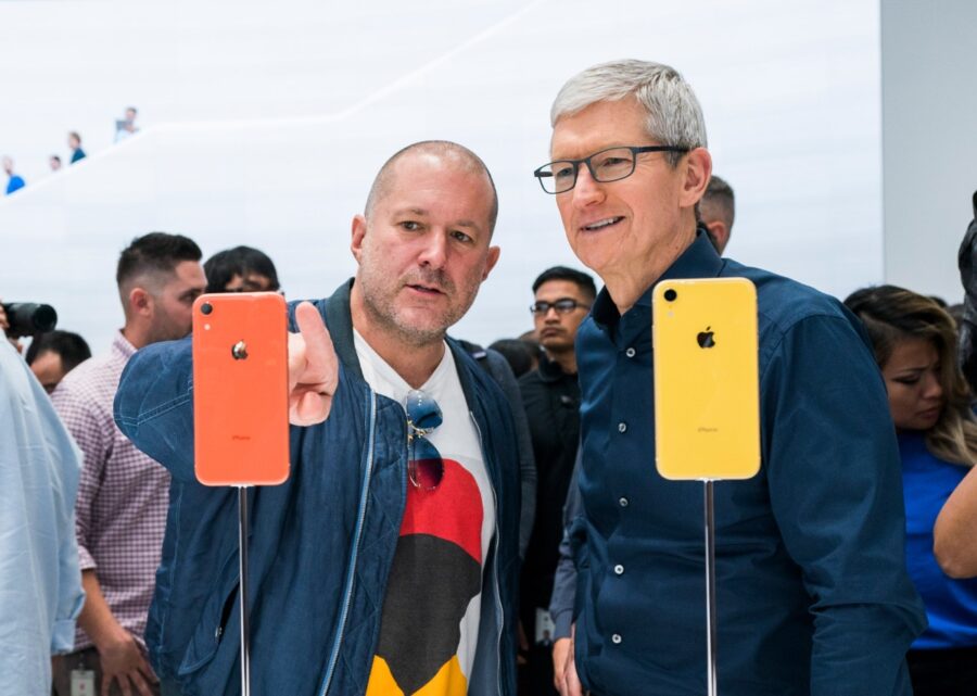 Apple and Jony Ive finally stopped cooperation