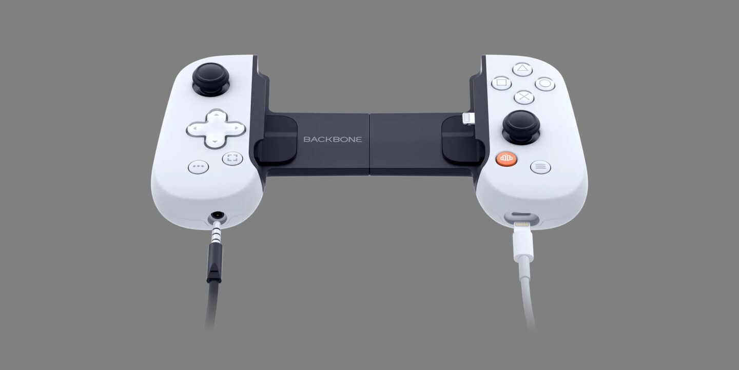 Backbone One - PlayStation Edition: Sony's licensed iPhone controller
