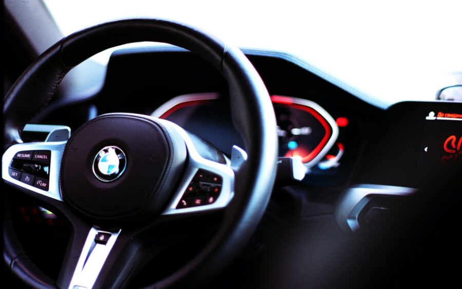 З наступного року BMW встановлюватиме Android Automotive OS в деякі нові моделі
