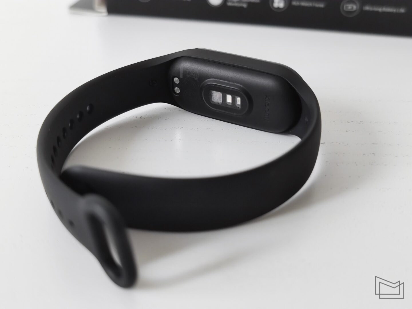 Xiaomi Mi Band 7 review: bigger screen, same features • Mezha.Media