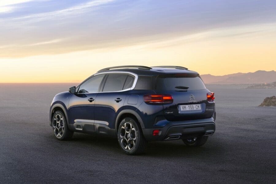 The new Citroen C5 Aircross crossover in Ukraine - from UAH 1.18 million and the Plug-In hybrid version