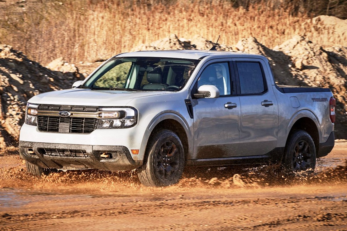 Ford Maverick Tremor pickup truck: not afraid of mud