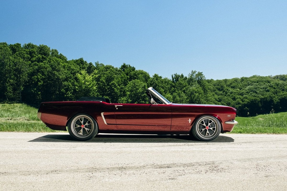 Ford Mustang Convertible CAGED: did it use to be better?