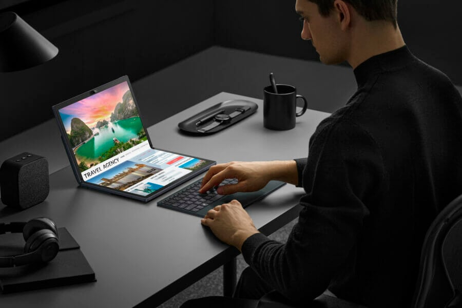 ASUS Zenbook 17 Fold OLED — a laptop with a large flexible display has been introduced