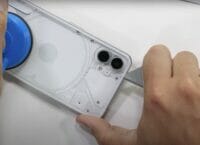 JerryRigEverything disassembled the Nothing Phone (1): lots of props and more water protection