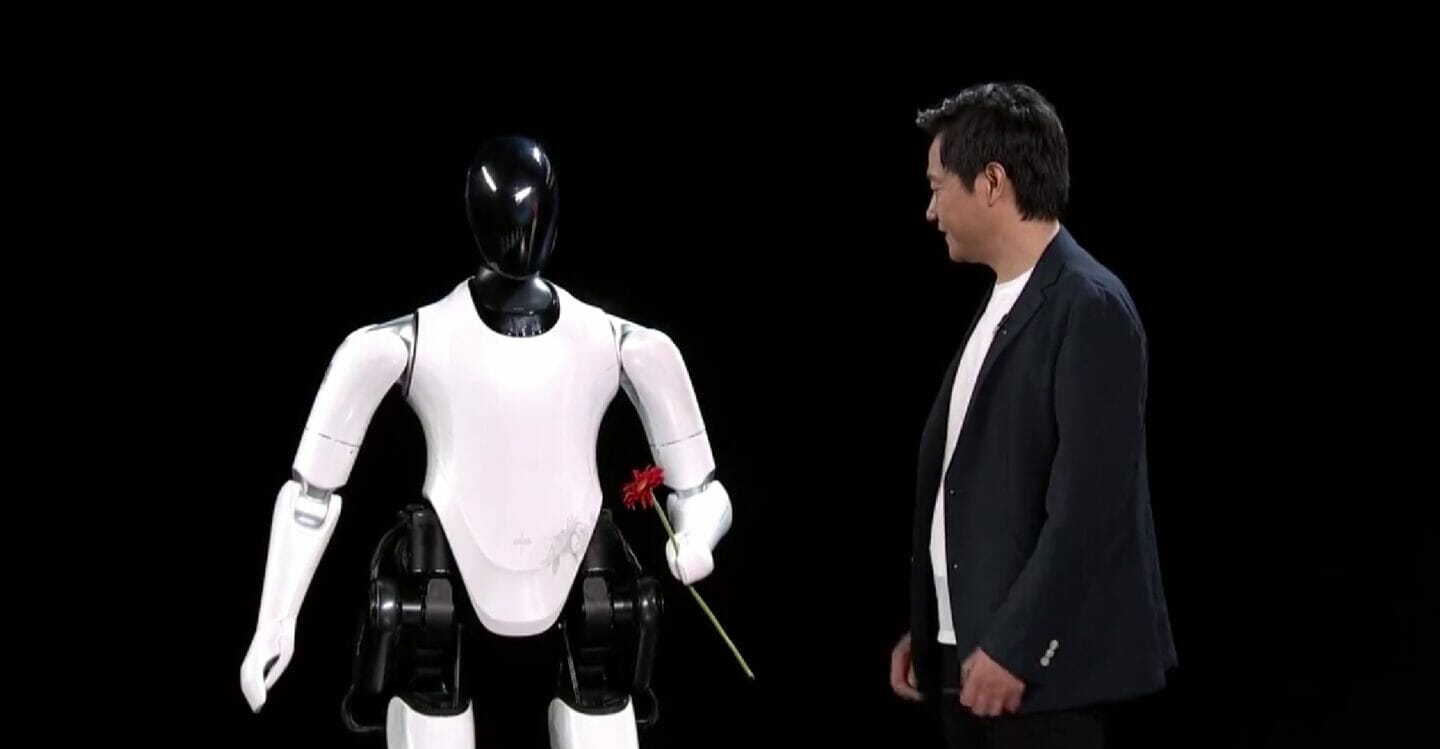 One step ahead of Tesla: Xiaomi showed a functional humanoid robot