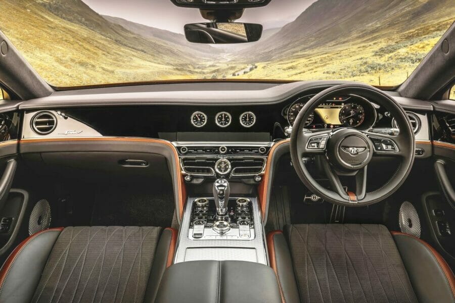 Новий супер-седан Bentley Flying Spur Speed – останній з племені W12?