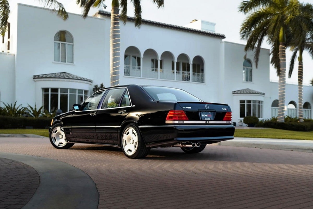 Mercedes S600 W140 sedan in the form of RENNtech S76R with 7.6-liter V12: was it really better before?
