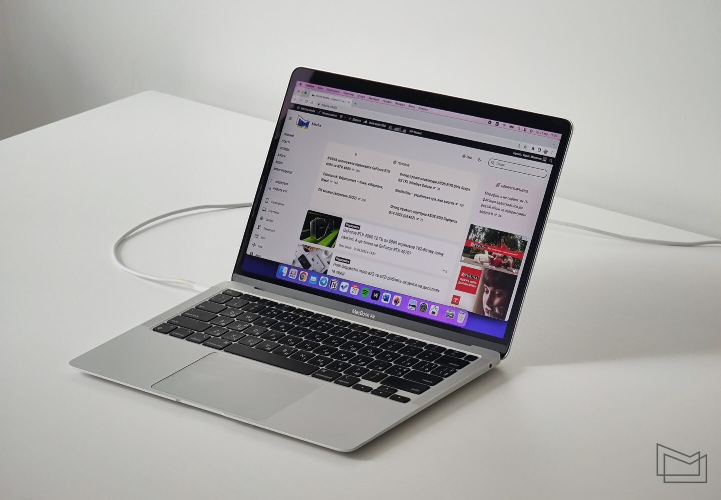 Why the MacBook Air M1 is still one of the best laptops for