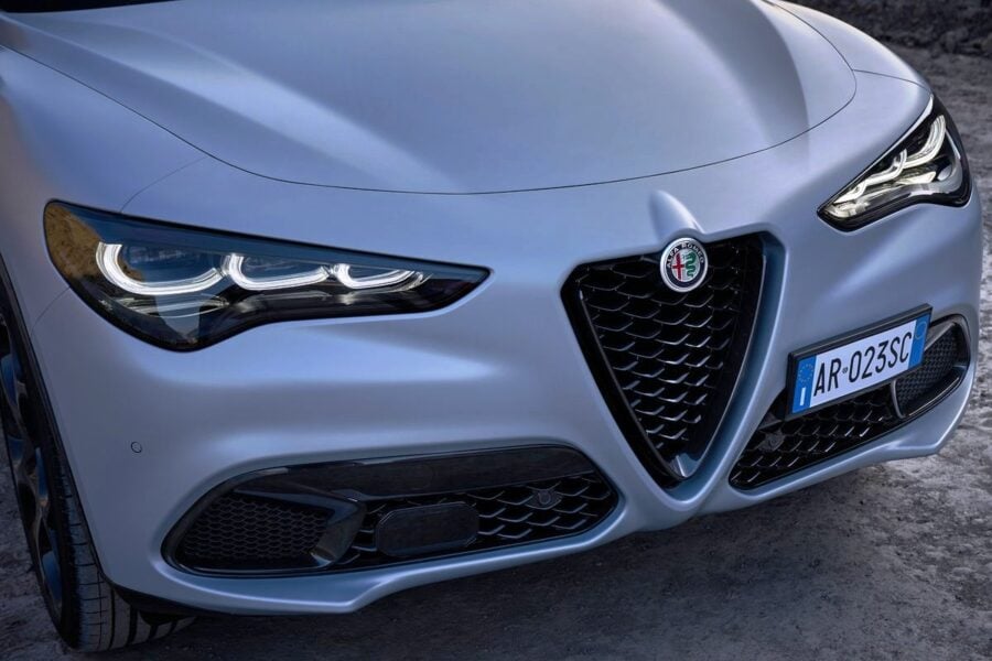 Updates for Alfa Romeo Giulia and Alfa Romeo Stelvio: new headlights, new versions