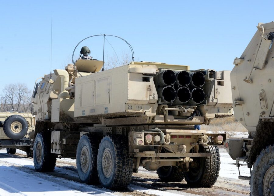 Новий пакет допомоги США: плюс 4 HIMARS, 16 155-мм гаубиць M777 та високоточні снаряди до них