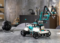 Lego to discontinue Mindstorms