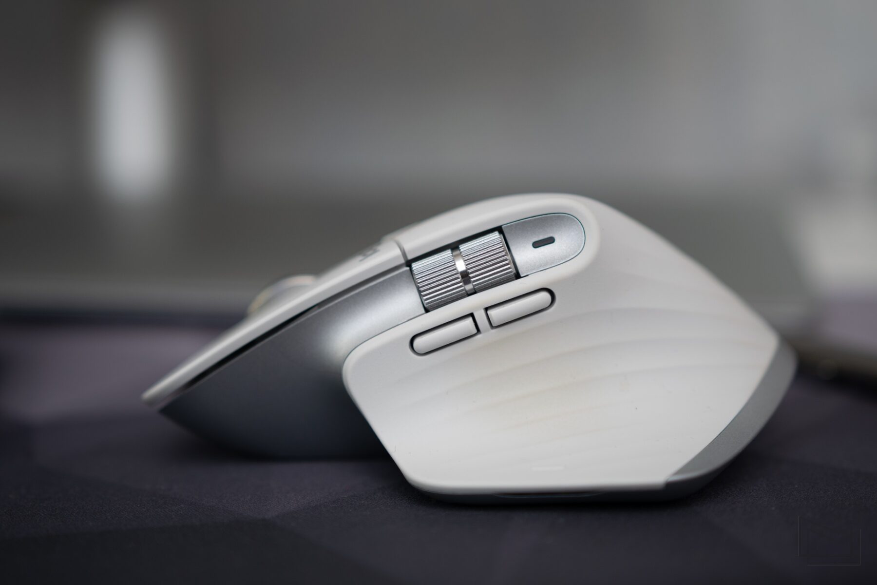 Logitech MX Master 3S review - perfect ergonomics • Mezha.Media