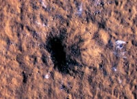 Марсохід InSight зафіксував падіння метеорита на Марс