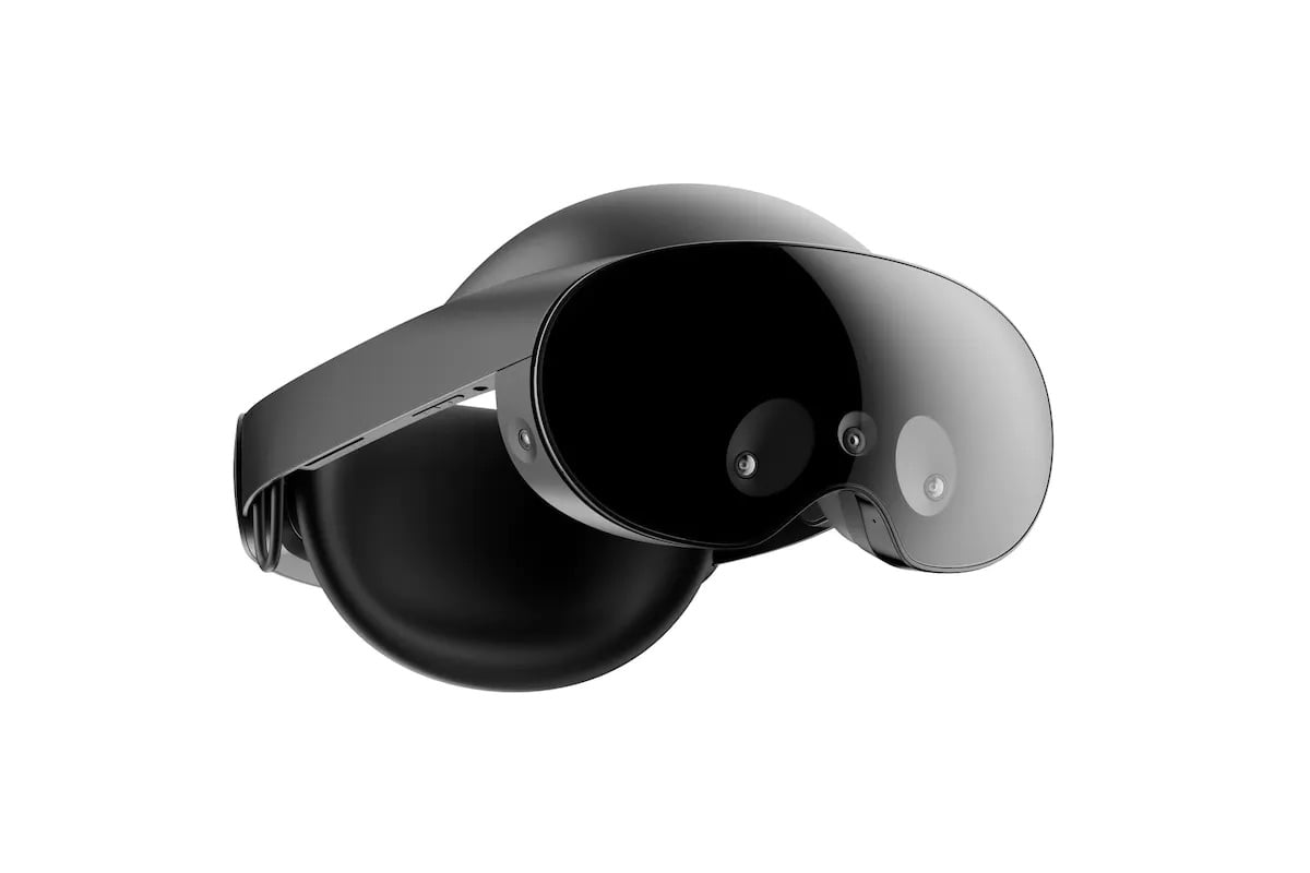 Meta представила флагманську VR-гарнітуру Quest Pro за $1499