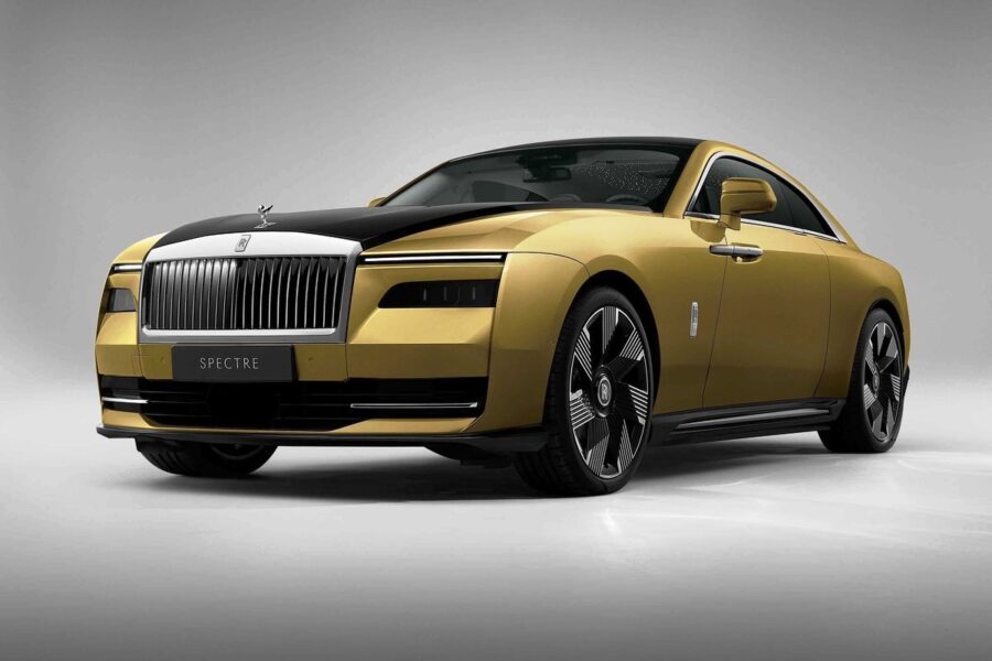 Rolls-Royce Specter electric car debuted – is it the destruction of traditions or the creation of new ones?