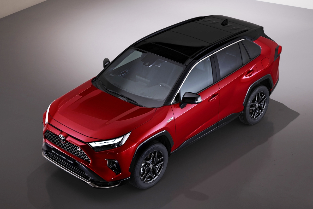 The new version of the Toyota RAV4: meet the GR Sport • Mezha.Media