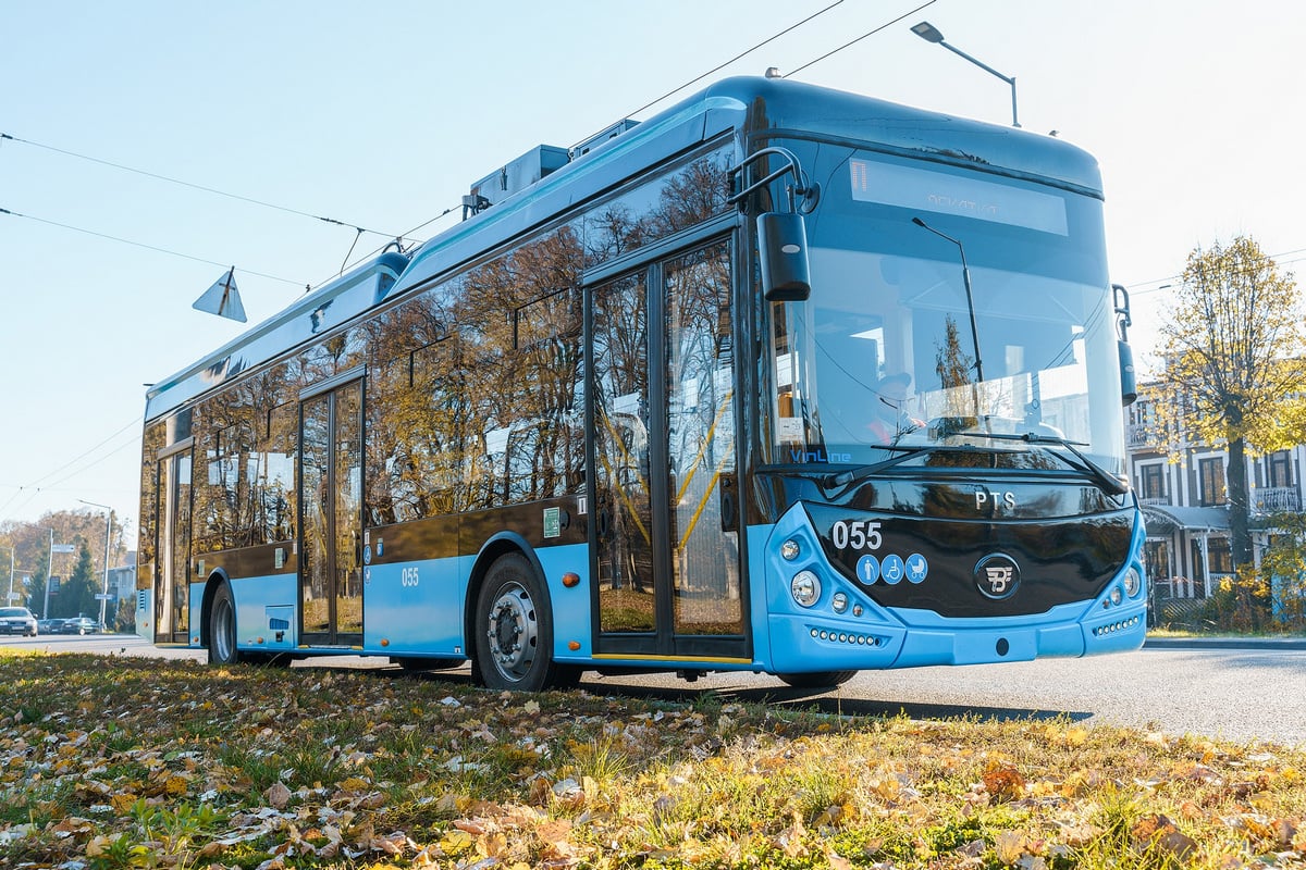 У Вінниці тестують новий, більш економічний тролейбус VinLine власного виробництва