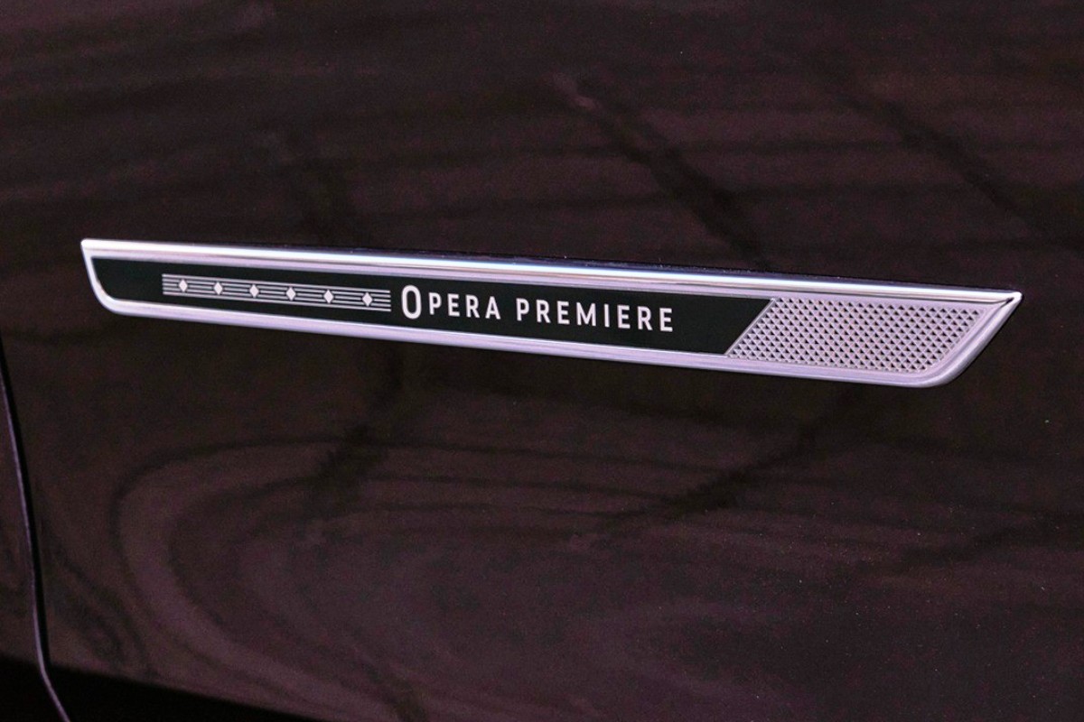 Бізнес-седан DS 9 Opera Premiere – історія про «француза» за 80 тис. євро