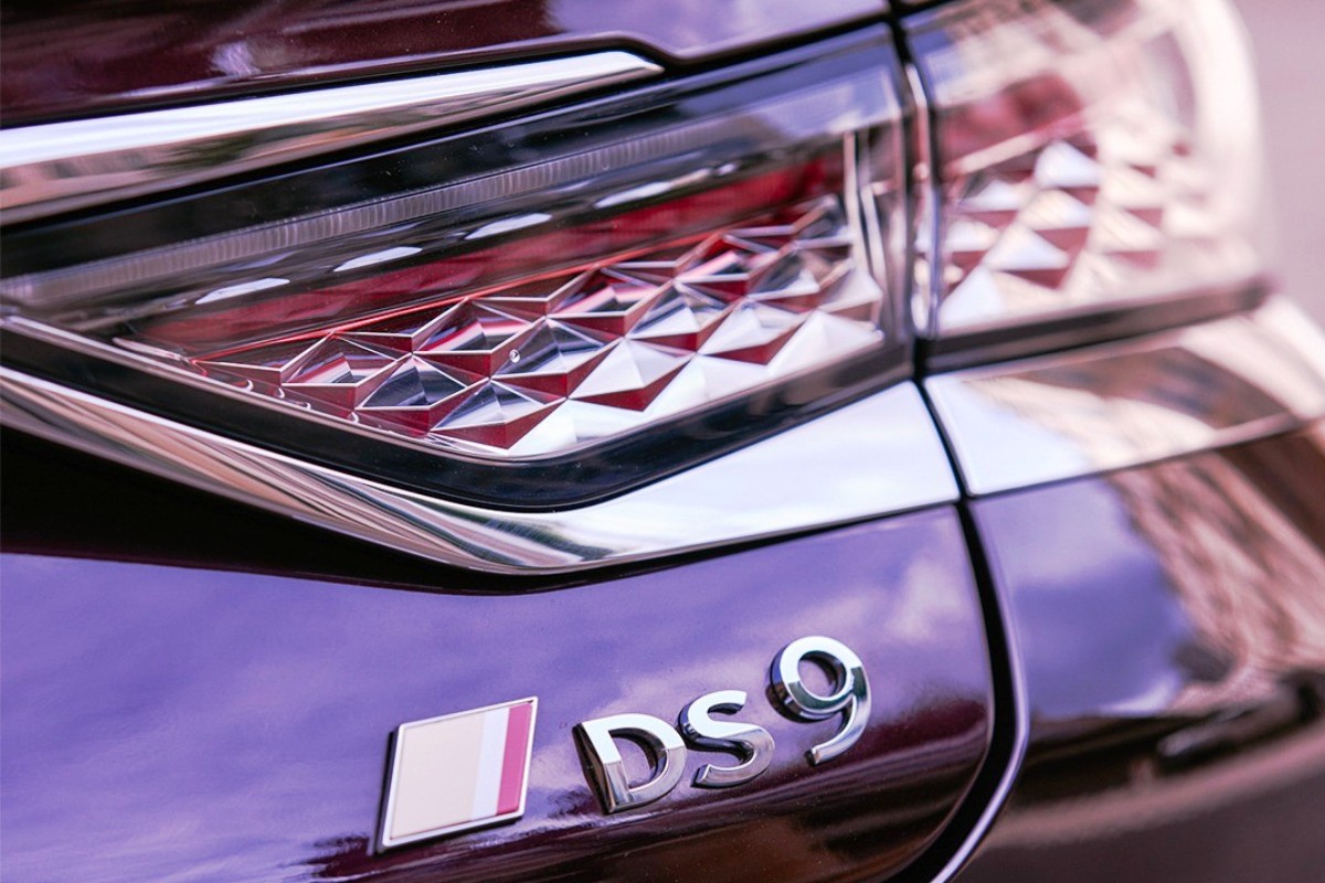 Business sedan DS 9 Opera Premiere - a story about a "French" for 80,000 euros