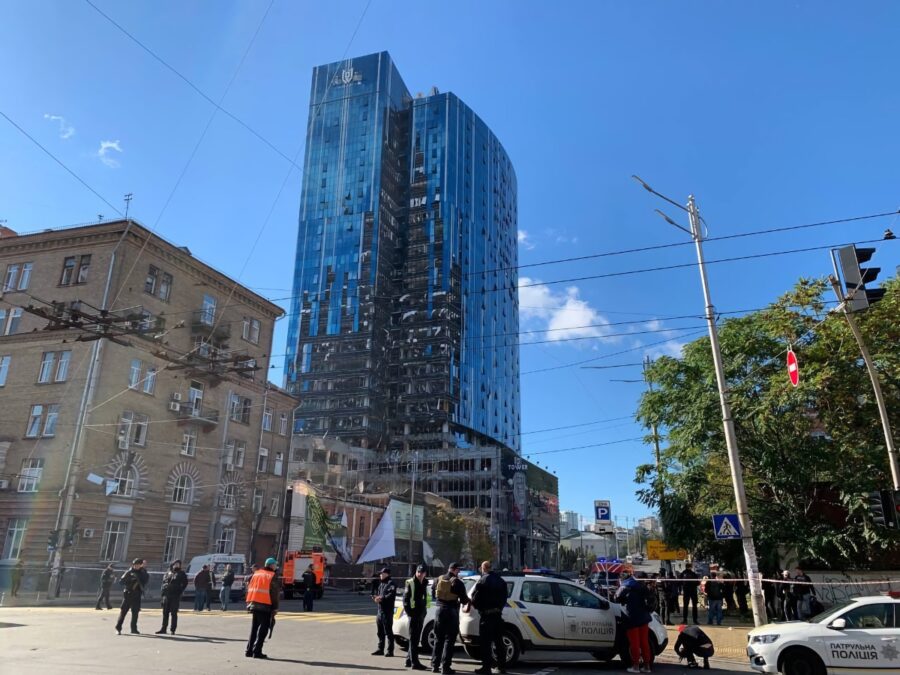 During the morning missile attack on Ukraine, the Russians hit the office and R&D center of Samsung in Kyiv