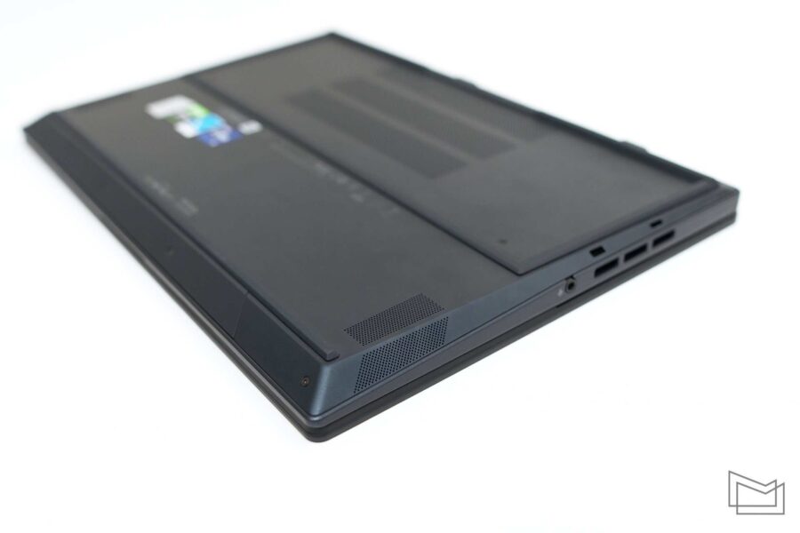Zenbook Pro 14 Duo OLED (UX8402) – огляд ноутбука ASUS з двома екранами